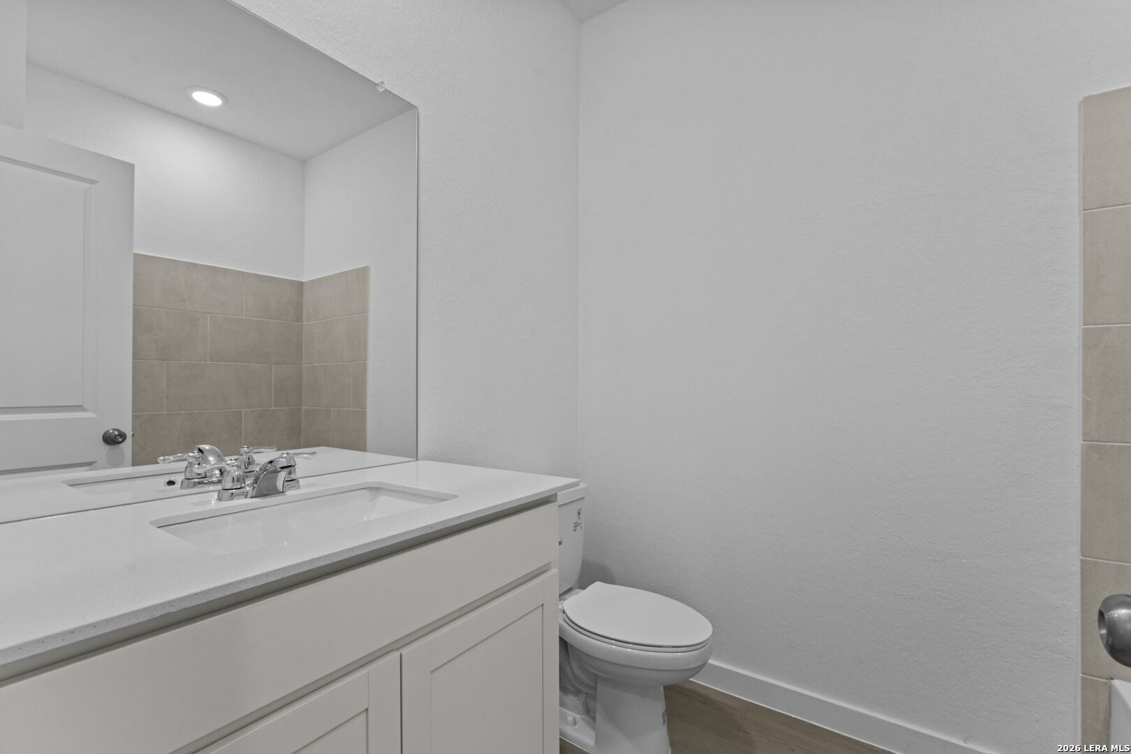 6525 Titan Park