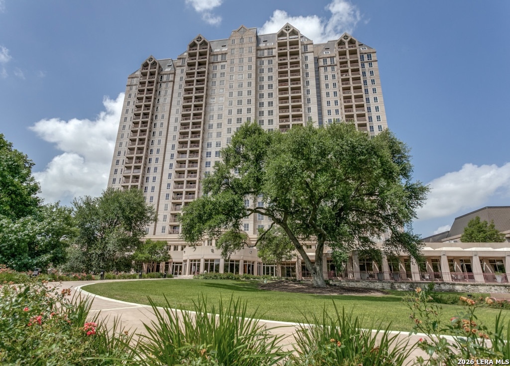 1 Towers Park Ln, San Antonio, TX 78209 — photo 1