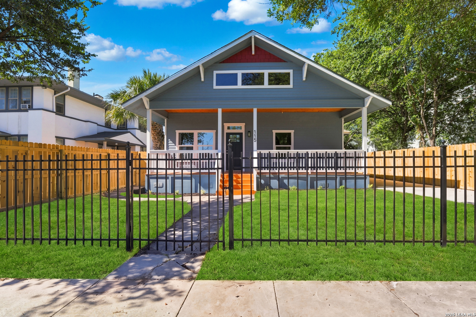 115 E HIGHLAND BLVD, San Antonio, TX 78210 — photo 1