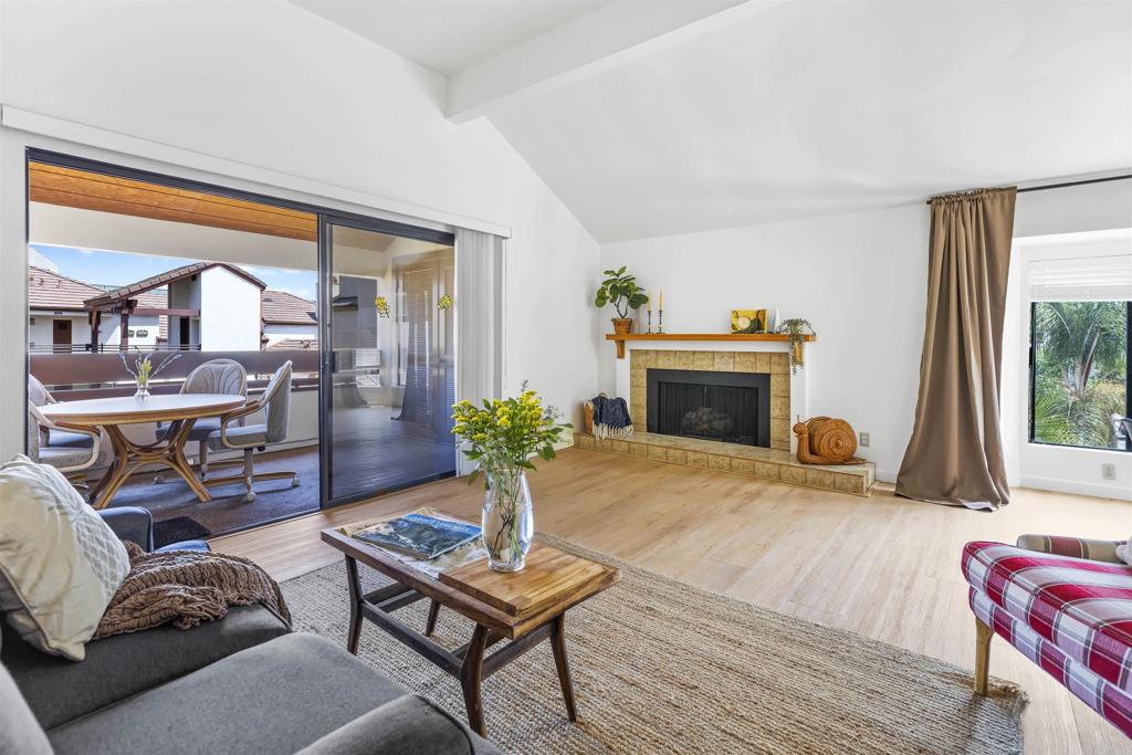 376 Center St. 311, Chula Vista, CA 91910 — photo 1