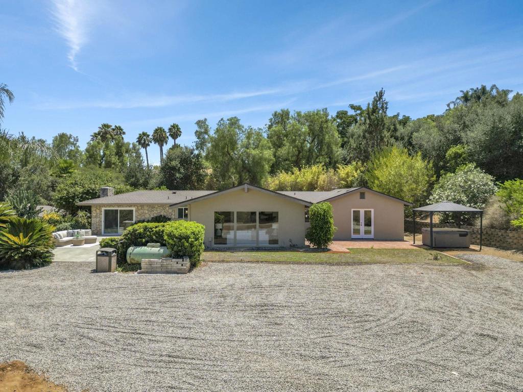 3131 Summit Drive, Escondido, CA 92025 — photo 1