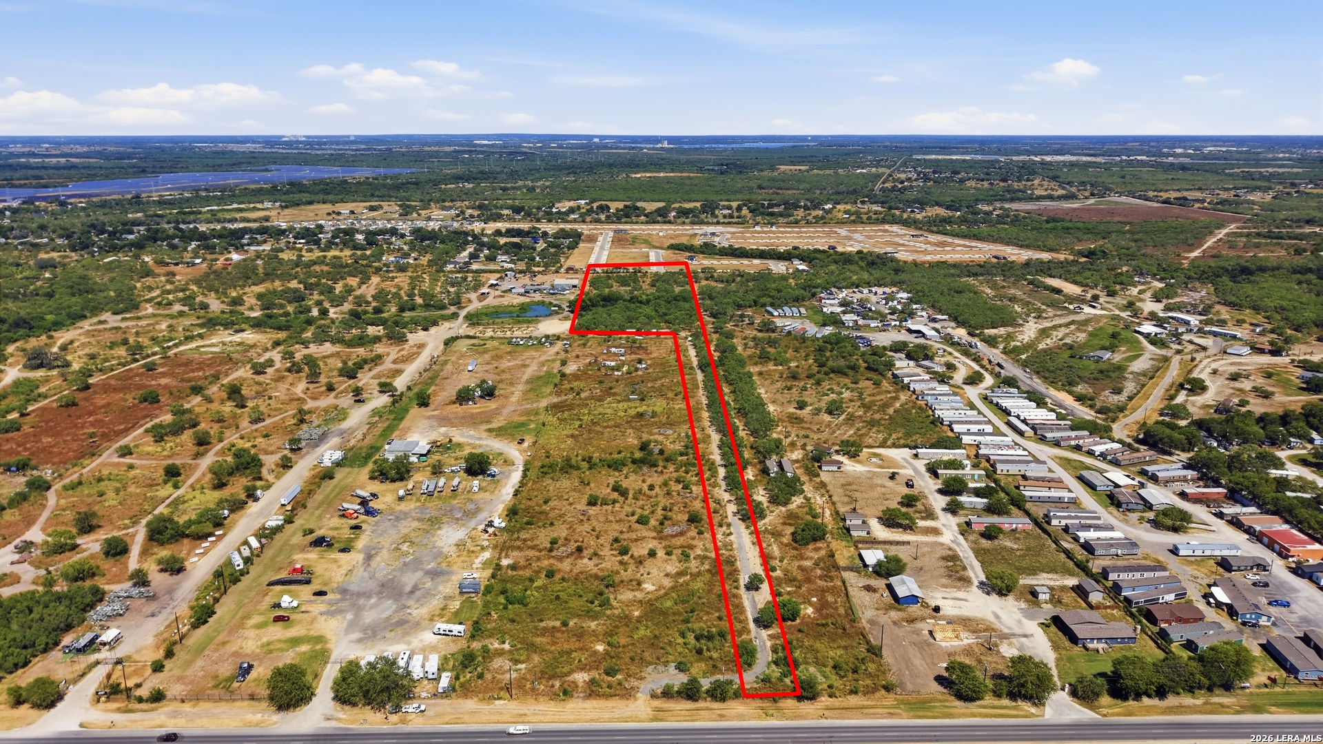 16818 S US HIGHWAY 281, San Antonio, TX 78221 — photo 1