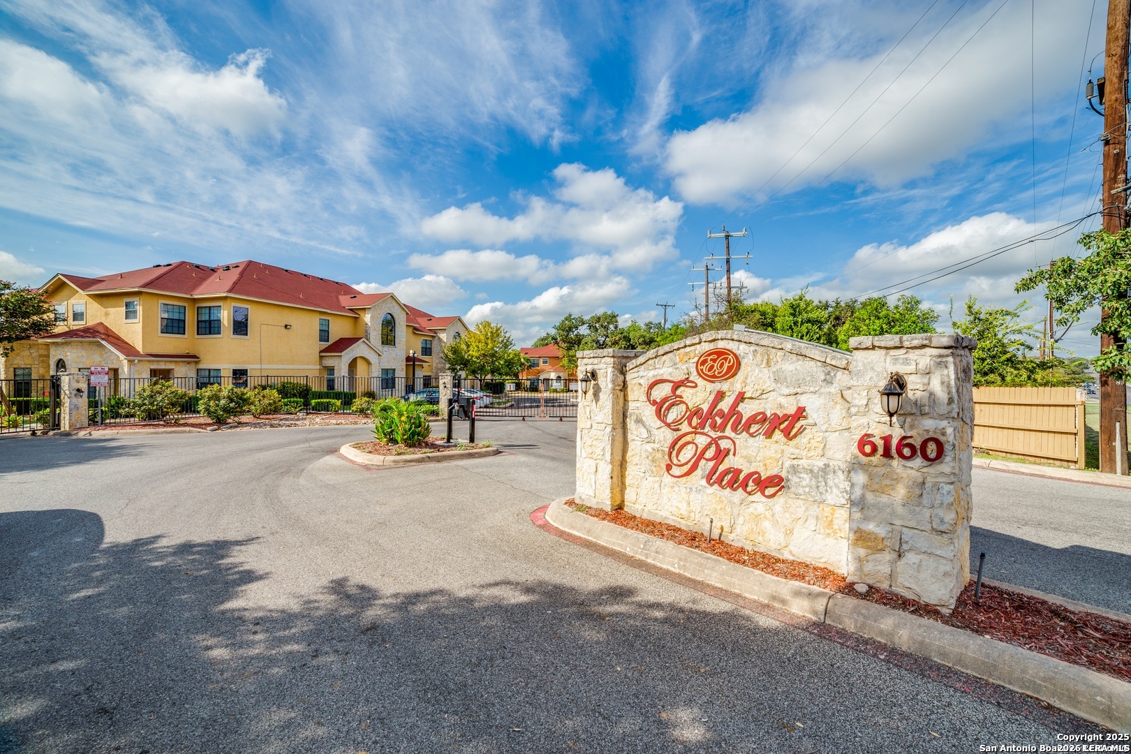 6160 Eckhert, San Antonio, TX 78240 — photo 1