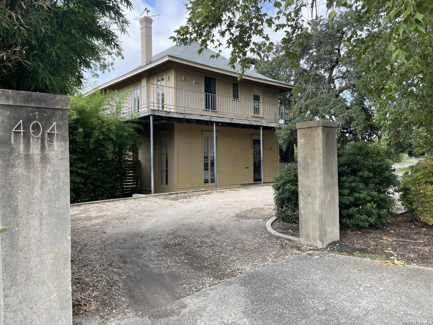 404 E Mulberry, San Antonio, TX 78212 — photo 1