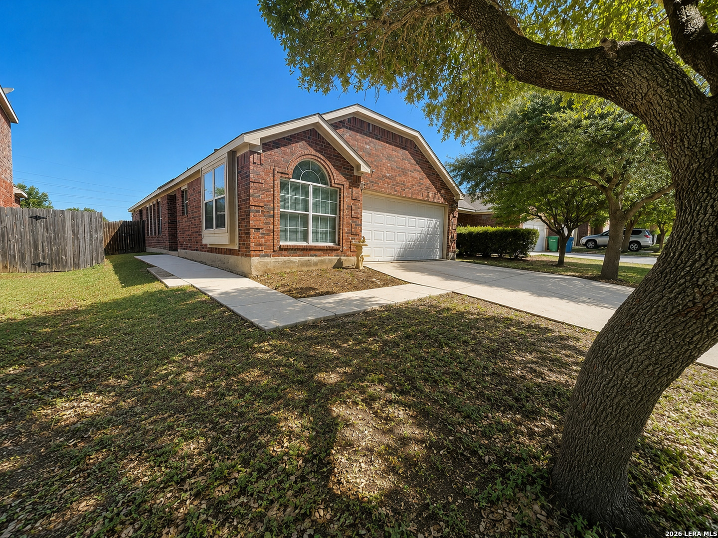 6519 ITHACA FRST, San Antonio, TX 78239 — photo 1