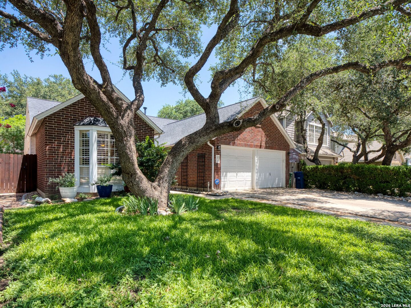 2423 Cedar Ridge, San Antonio, TX 78232 — photo 1