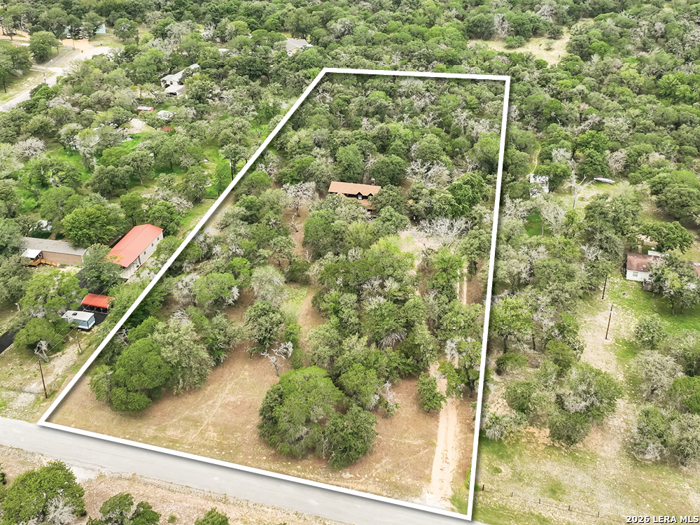 336 Lost Trail, La Vernia, TX 78121 — photo 1
