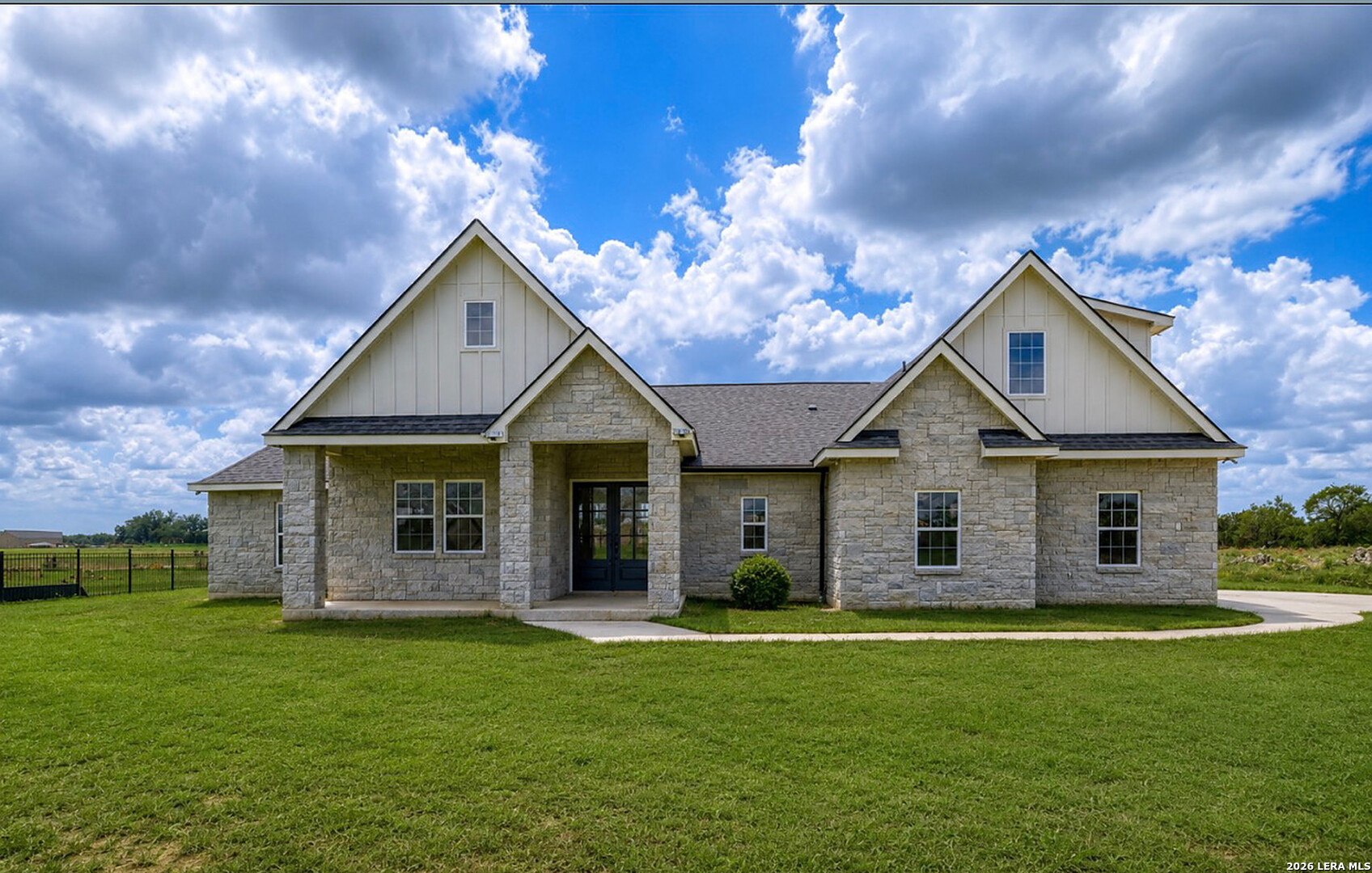 9671 Crow Ln, Adkins, TX 78101 — photo 1