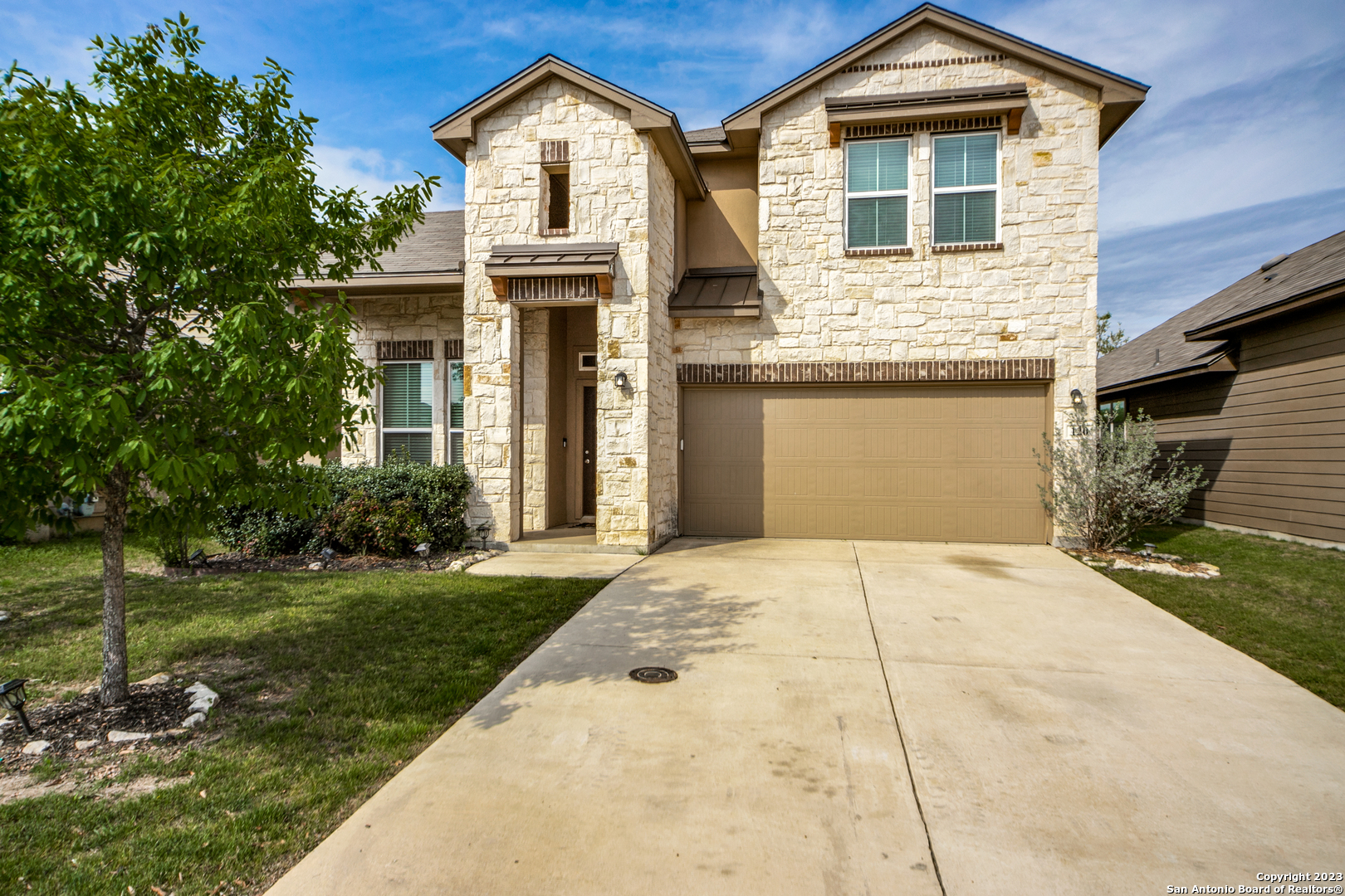 120 JOLIE CIR, Boerne, TX 78015 — photo 1