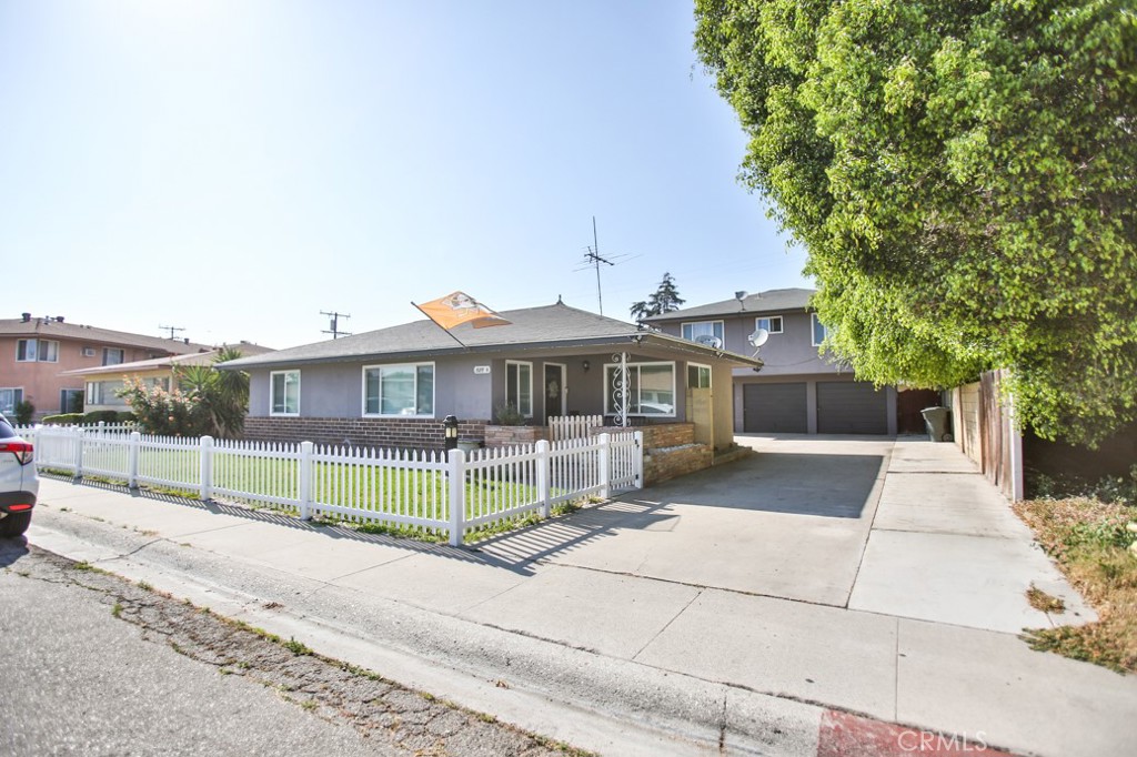 525 W Hampshire Avenue, Anaheim, CA 92805 — photo 1