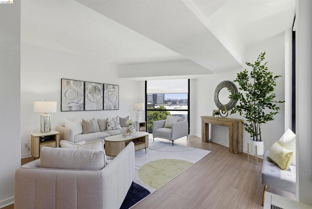 6363 Christie Ave 326, Emeryville, CA 94608 — photo 1
