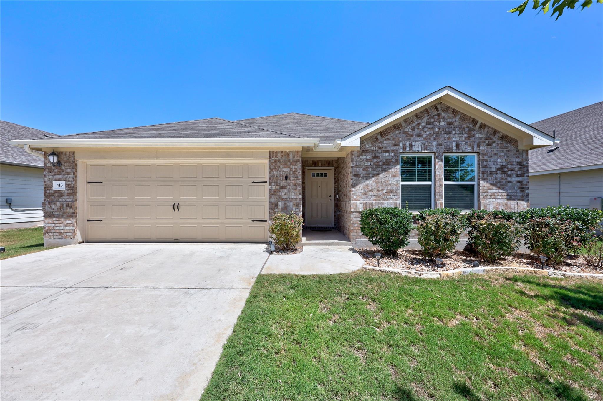 413  Windy Reed Rd, Hutto, TX 78634 — photo 1