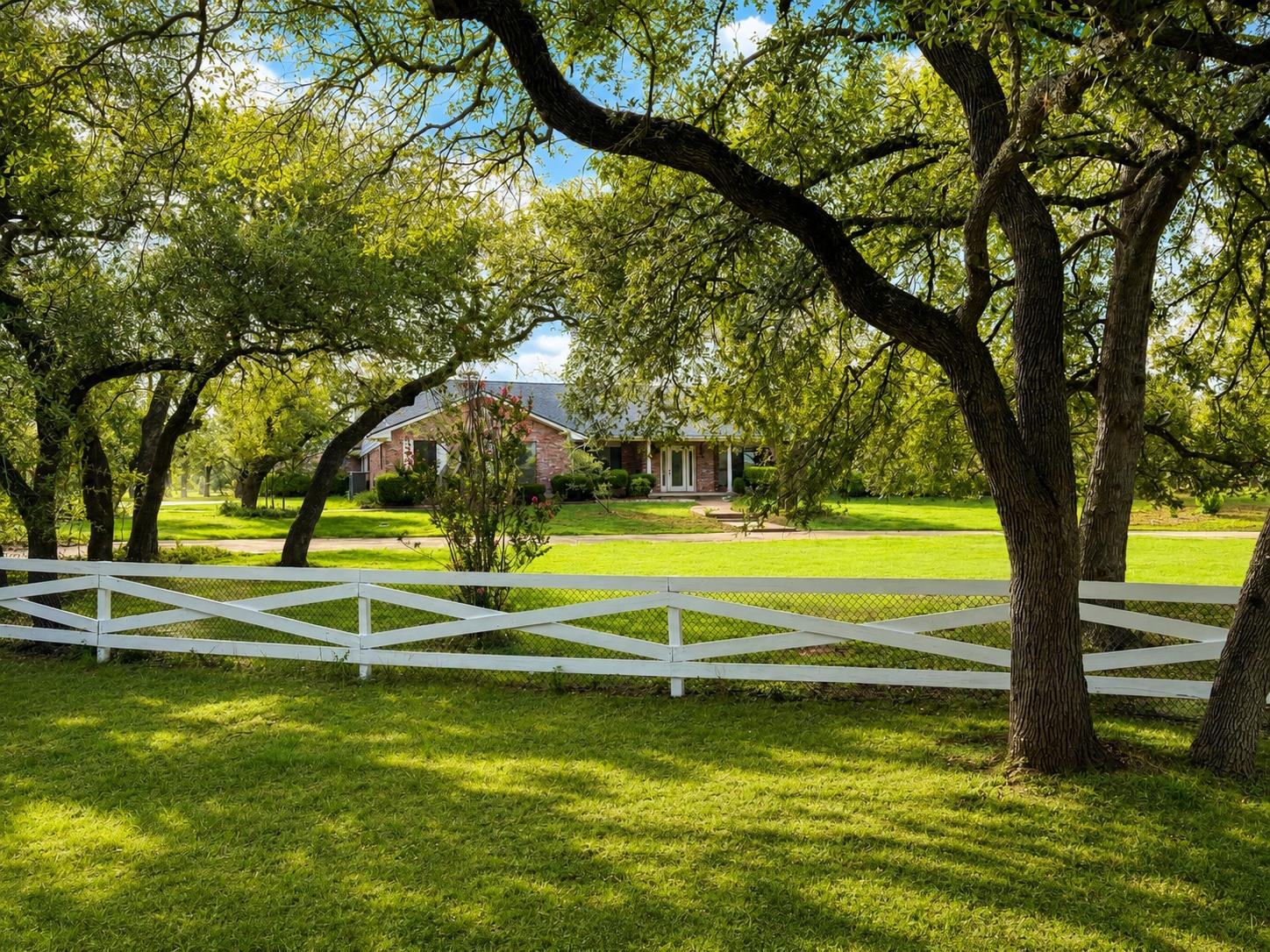 1501 Woods Loop, Driftwood, TX 78619 — photo 1