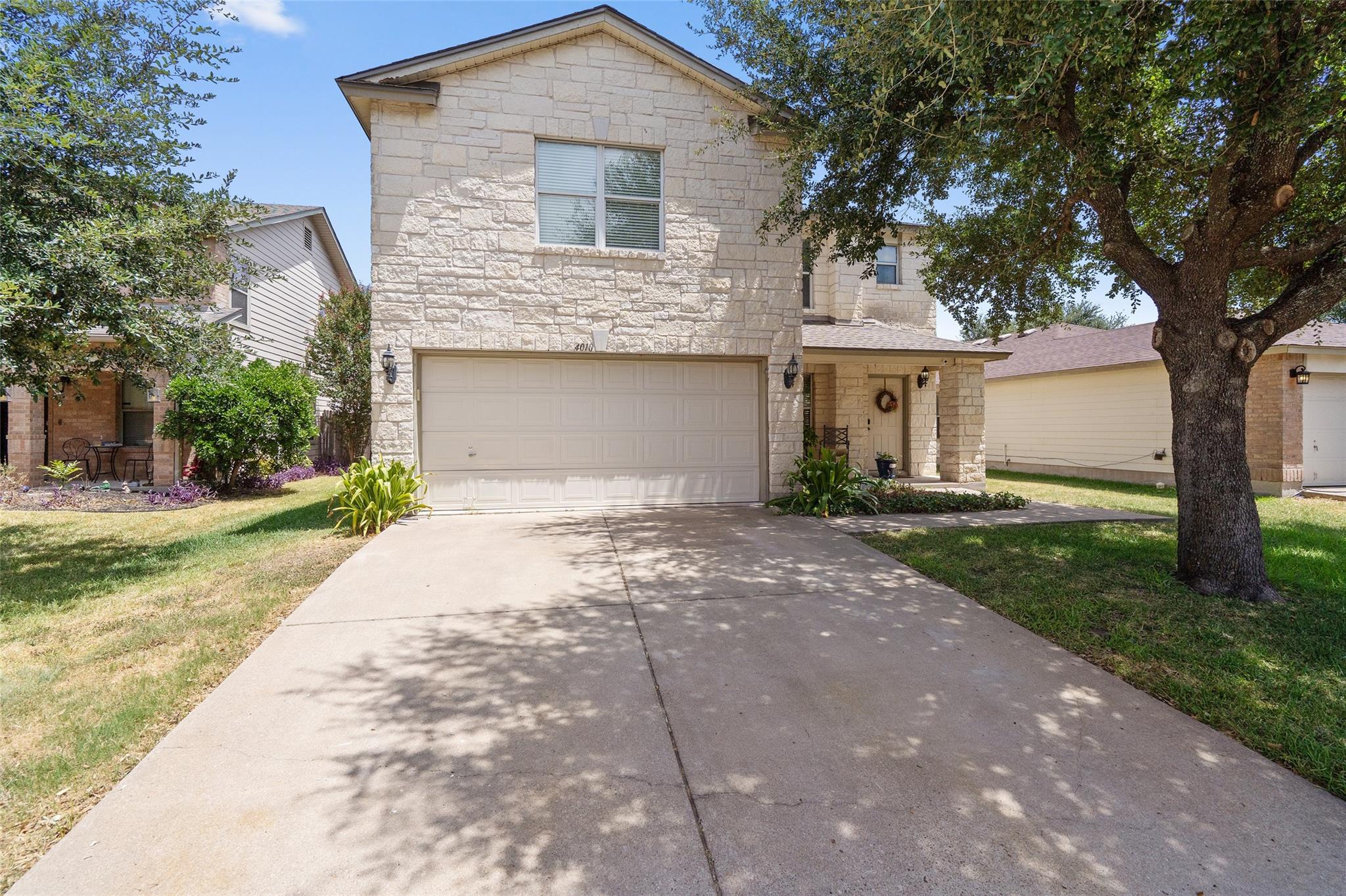 4010  Kings Canyon Dr, Taylor, TX 76574 — photo 1