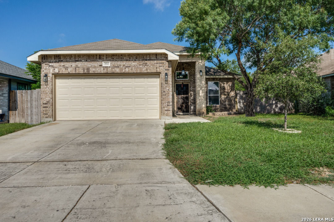 3511 HORIZON LK, San Antonio, TX 78222 — photo 1