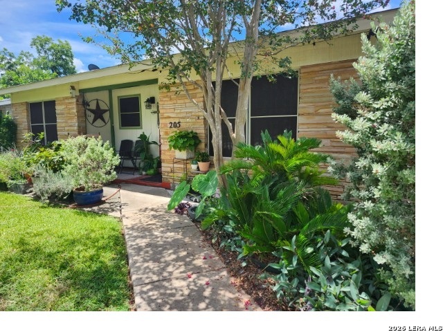 205 TRUDY LN, Universal City, TX 78148 — photo 1