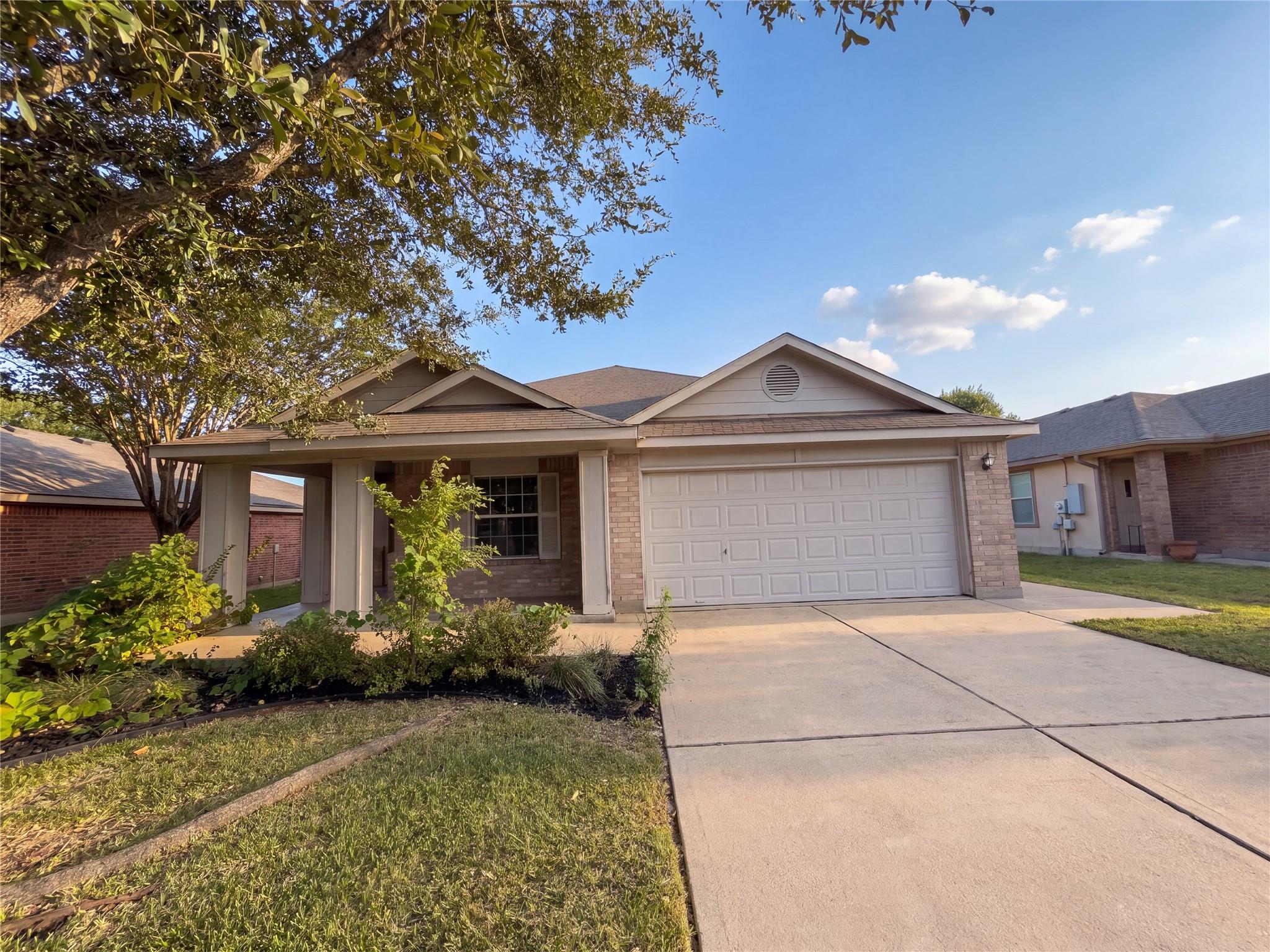 507  Decker Dr, Hutto, TX 78634 — photo 1