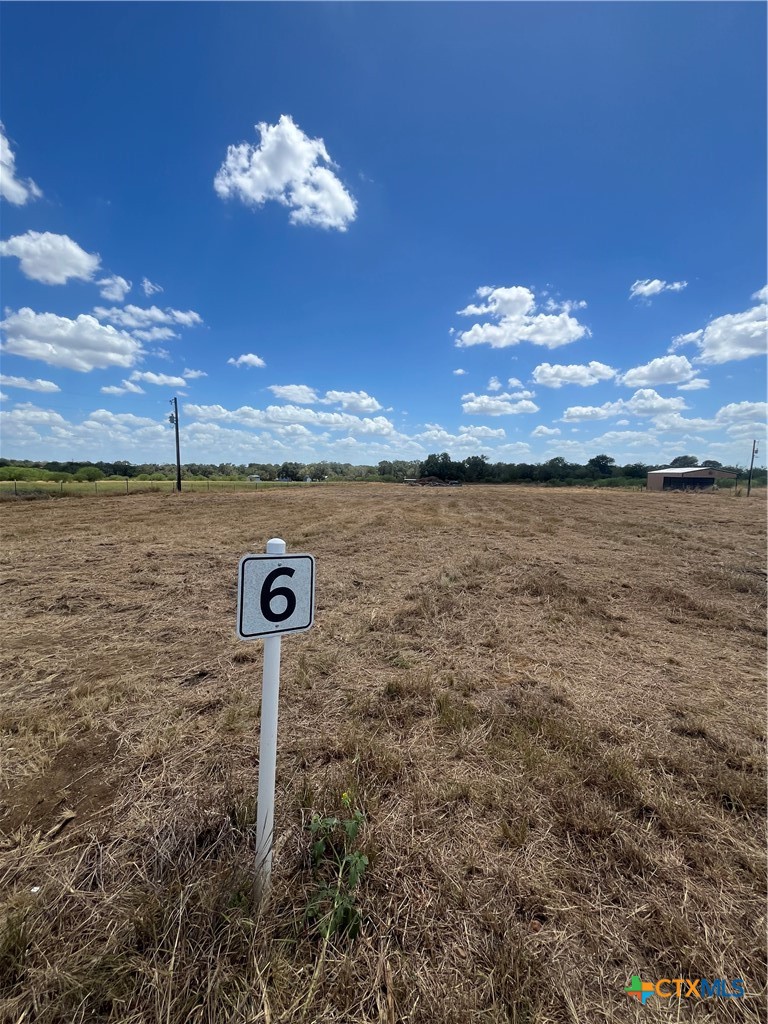 275 CANNON NORTH DRIVE, Gonzales, TX 78629 — photo 1