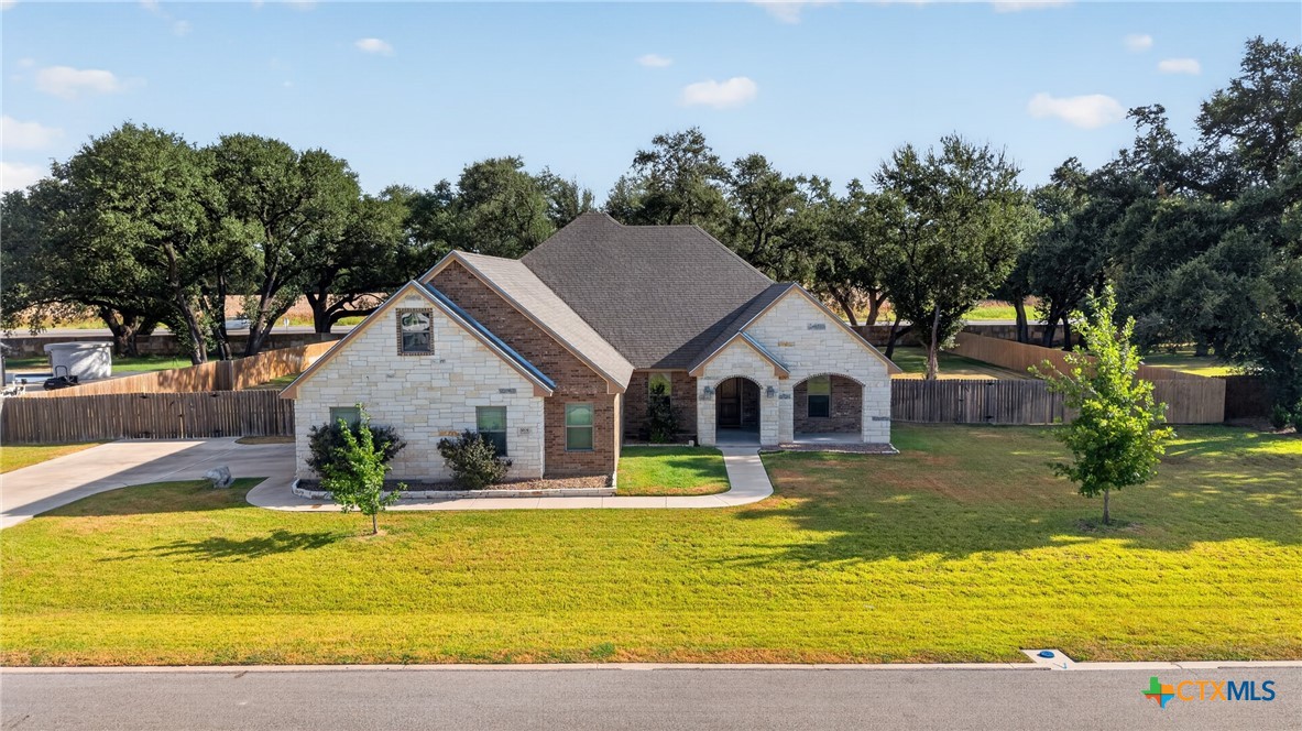 3204 Keifer Marshall Drive, Temple, TX 76502 — photo 1