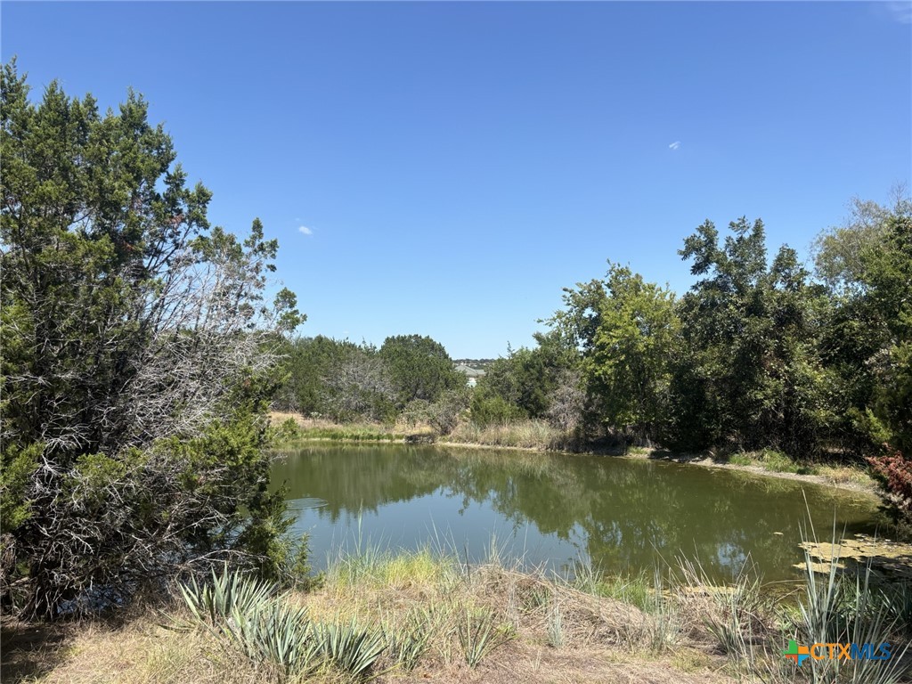 6211 Lakeside Drive, Belton, TX 76513 — photo 1