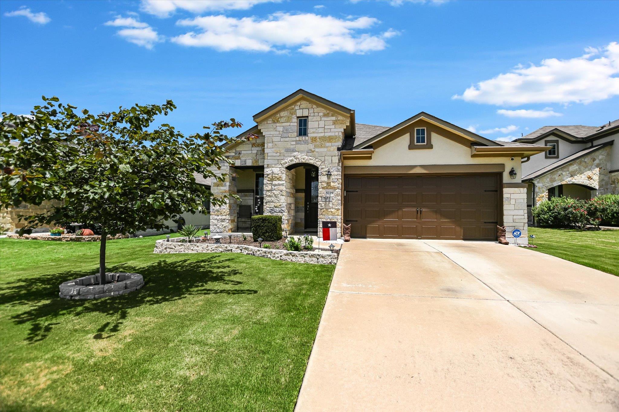 5729  Porano Cir
