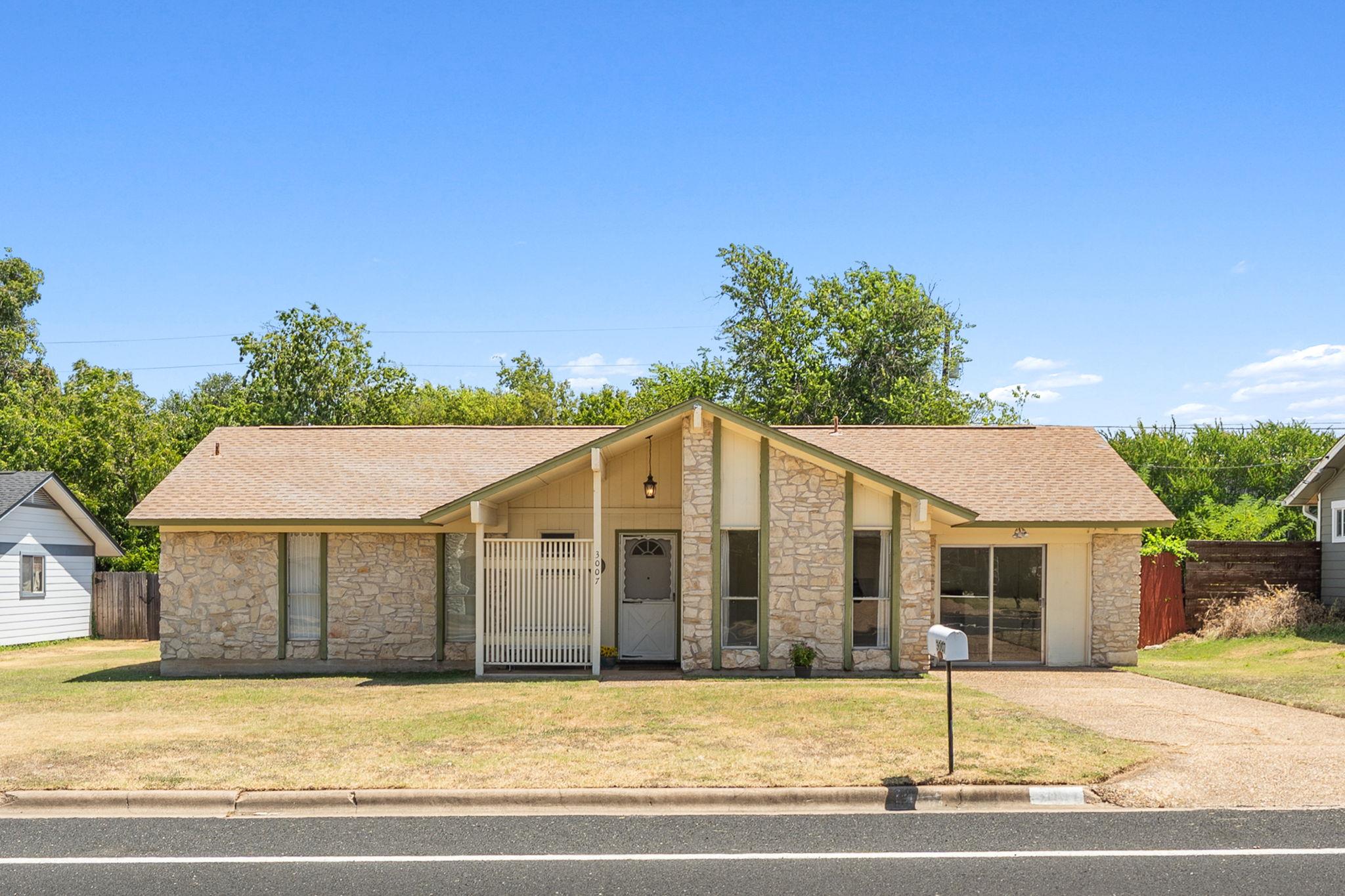 3007  Great Valley Dr, Cedar Park, TX 78613 — photo 1