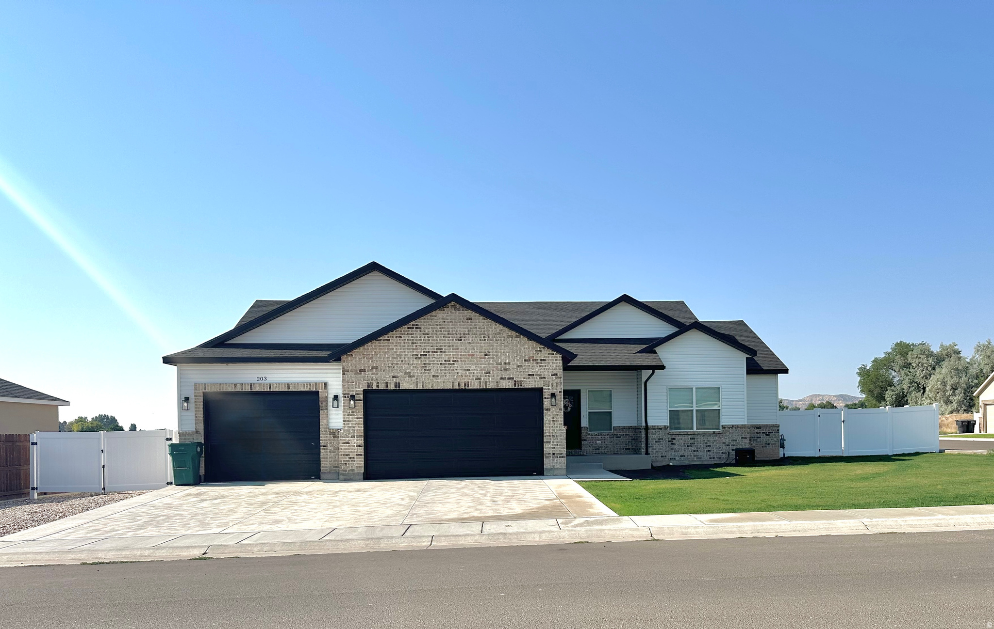 203 W 1000 S, Vernal, UT 84078 — photo 1