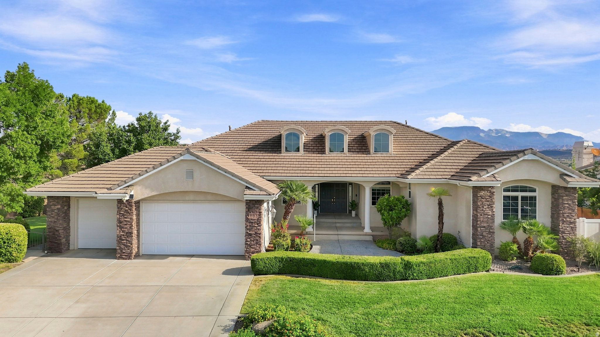 803 E LIZZIE LN, St. George, UT 84790 — photo 1