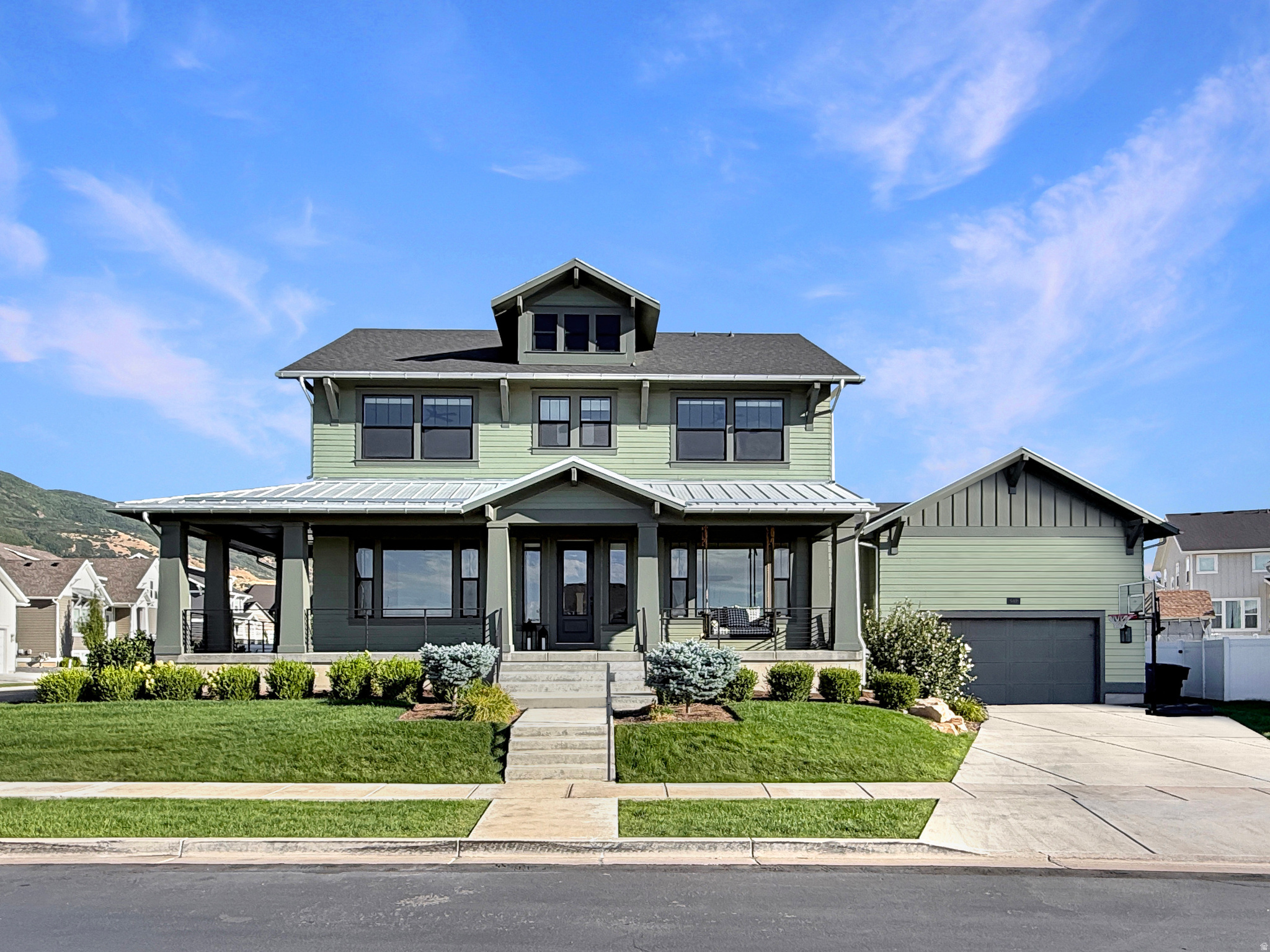547 W PEAK VIEW LN, Farmington, UT 84025 — photo 1