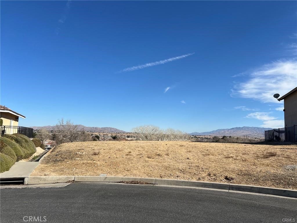 18257 Deauville Drive, Victorville, CA 92395 — photo 1