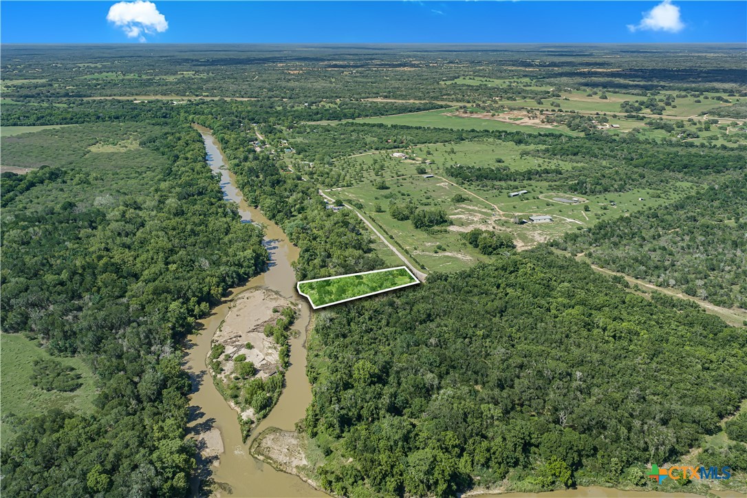 850 Crestview Drive, Cuero, TX 77954 — photo 1