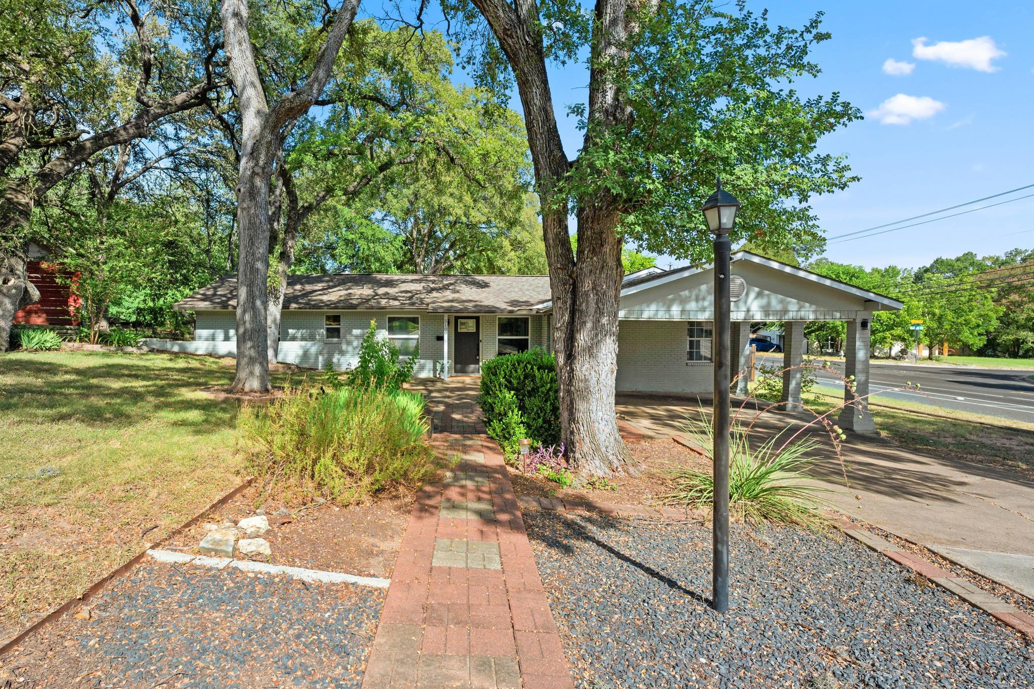 5100  Plumas Ln, Austin, TX 78745 — photo 1