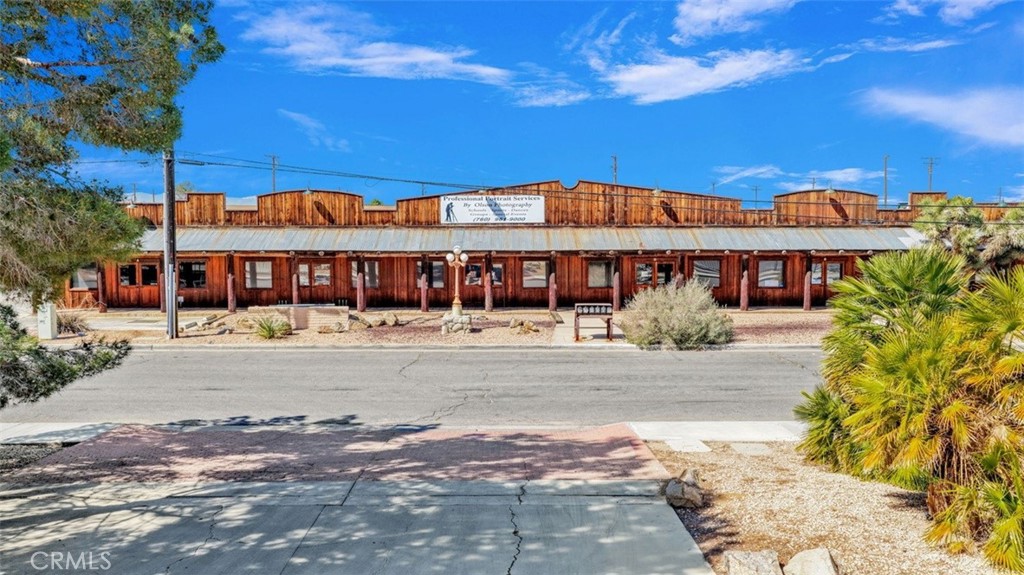 13600 Hitt, Apple Valley, CA 92308 — photo 1
