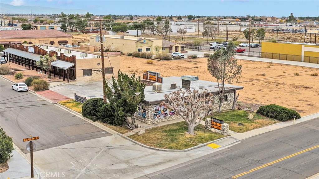 22265 US Highway 18, Apple Valley, CA 92307 — photo 1