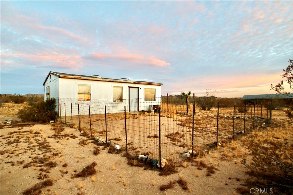 177 Cherokee Trail, Yucca Valley, CA 92284 — photo 1