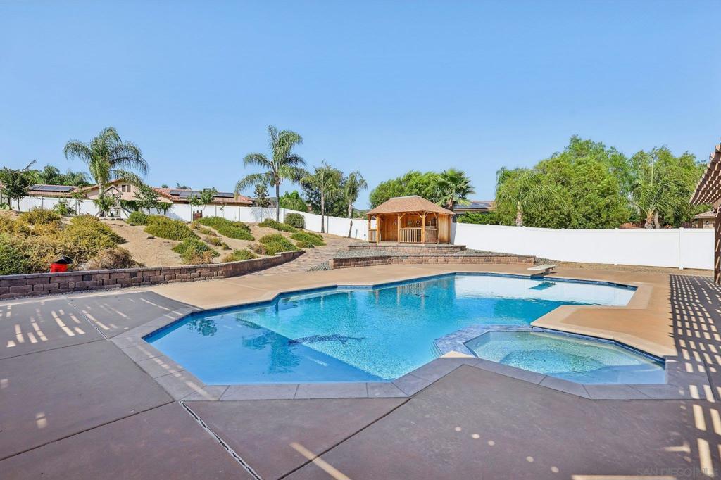 16548 Open View, Ramona, CA 92065 — photo 1