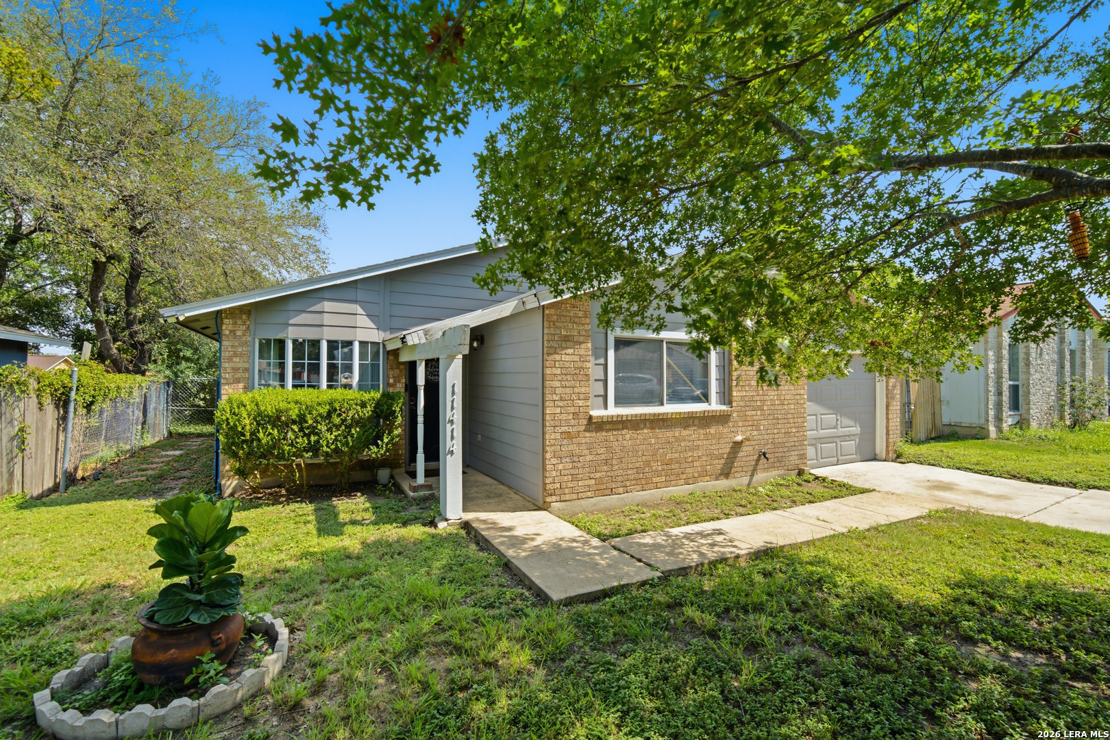11414 Rifle Gap, San Antonio, TX 78245 — photo 1