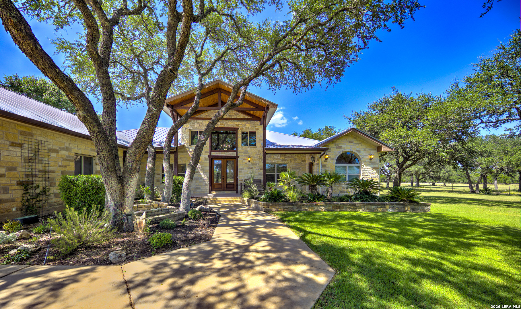 224 ROLLING VIEW DR, Boerne, TX 78006 — photo 1