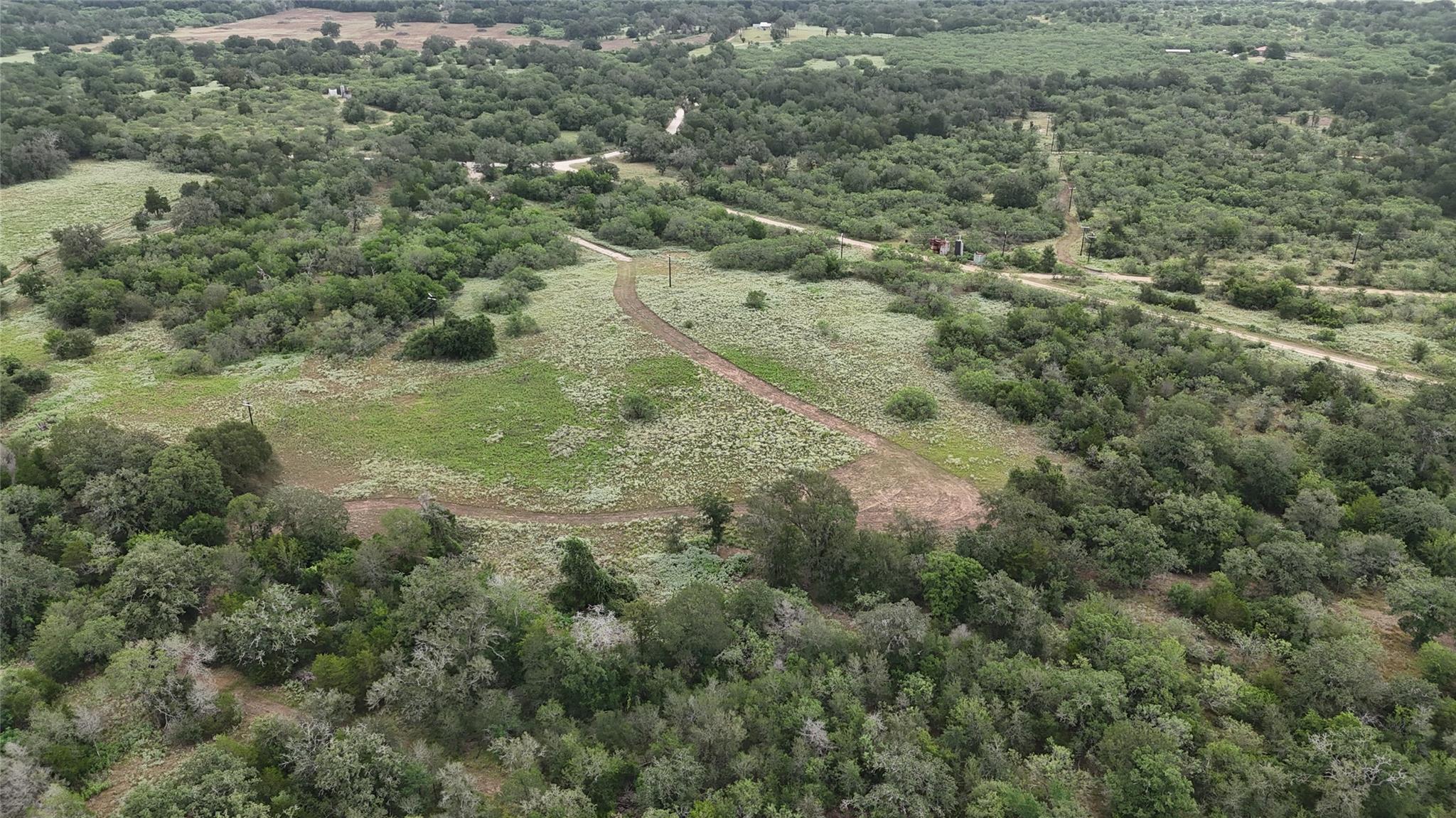 590 Coastal Lane None, Luling, TX 78648 — photo 1