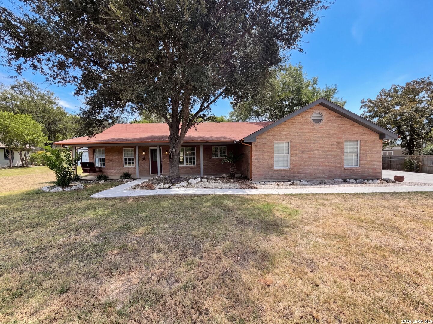 1356 TIMBERWOOD TRL, New Braunfels, TX 78132 — photo 1