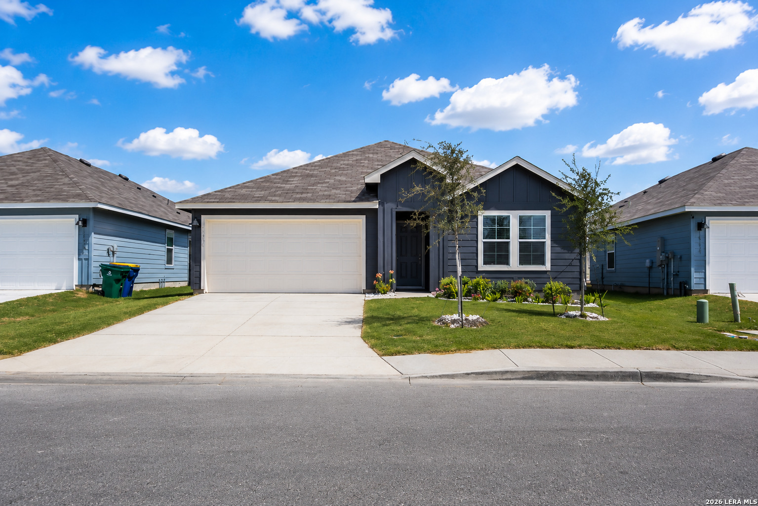 1004 VILLAGE RUN, Seguin, TX 78155 — photo 1
