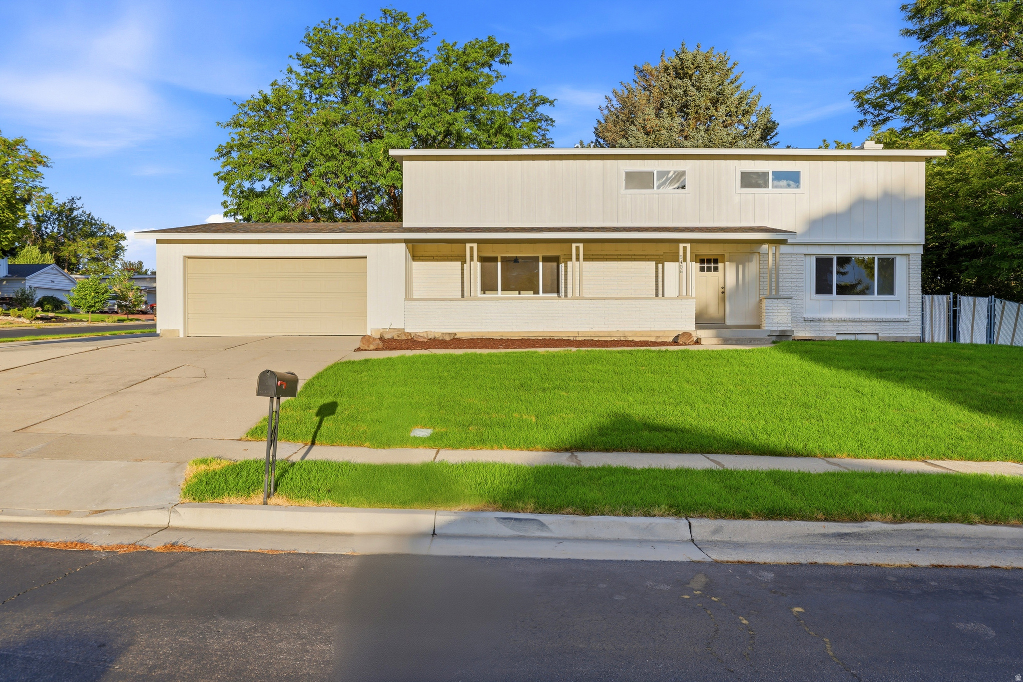 5406 S YORK ST, Murray, UT 84117 — photo 1