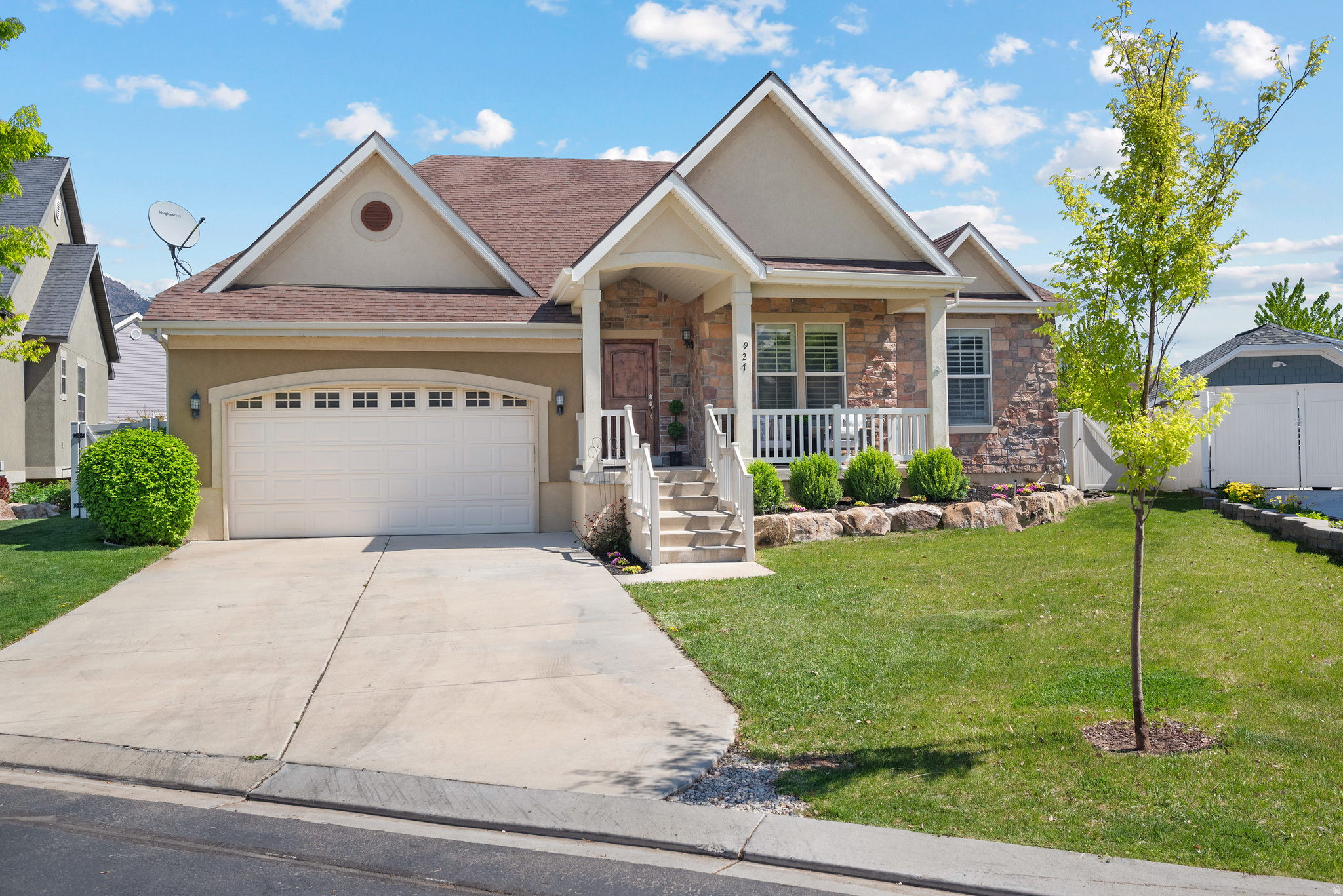 927 S IRIS LN, Mapleton, UT 84664 — photo 1
