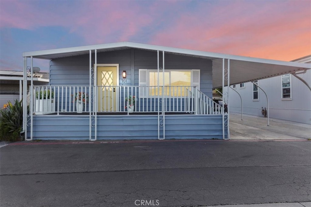 80 Huntington 701, Huntington Beach, CA 92648 — photo 1