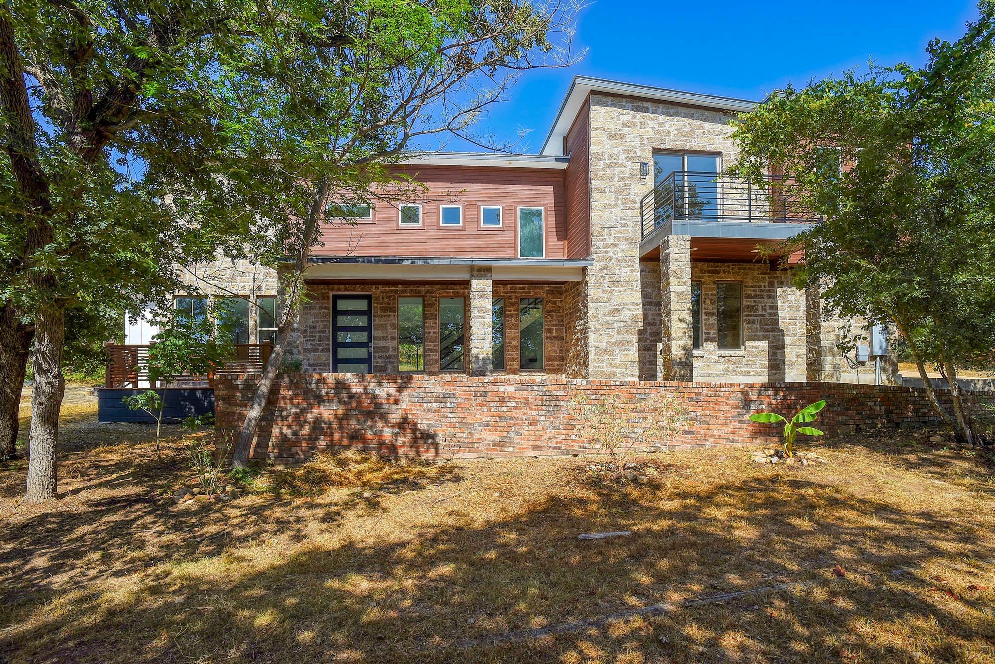316  Tall Forest Dr, Bastrop, TX 78602 — photo 1