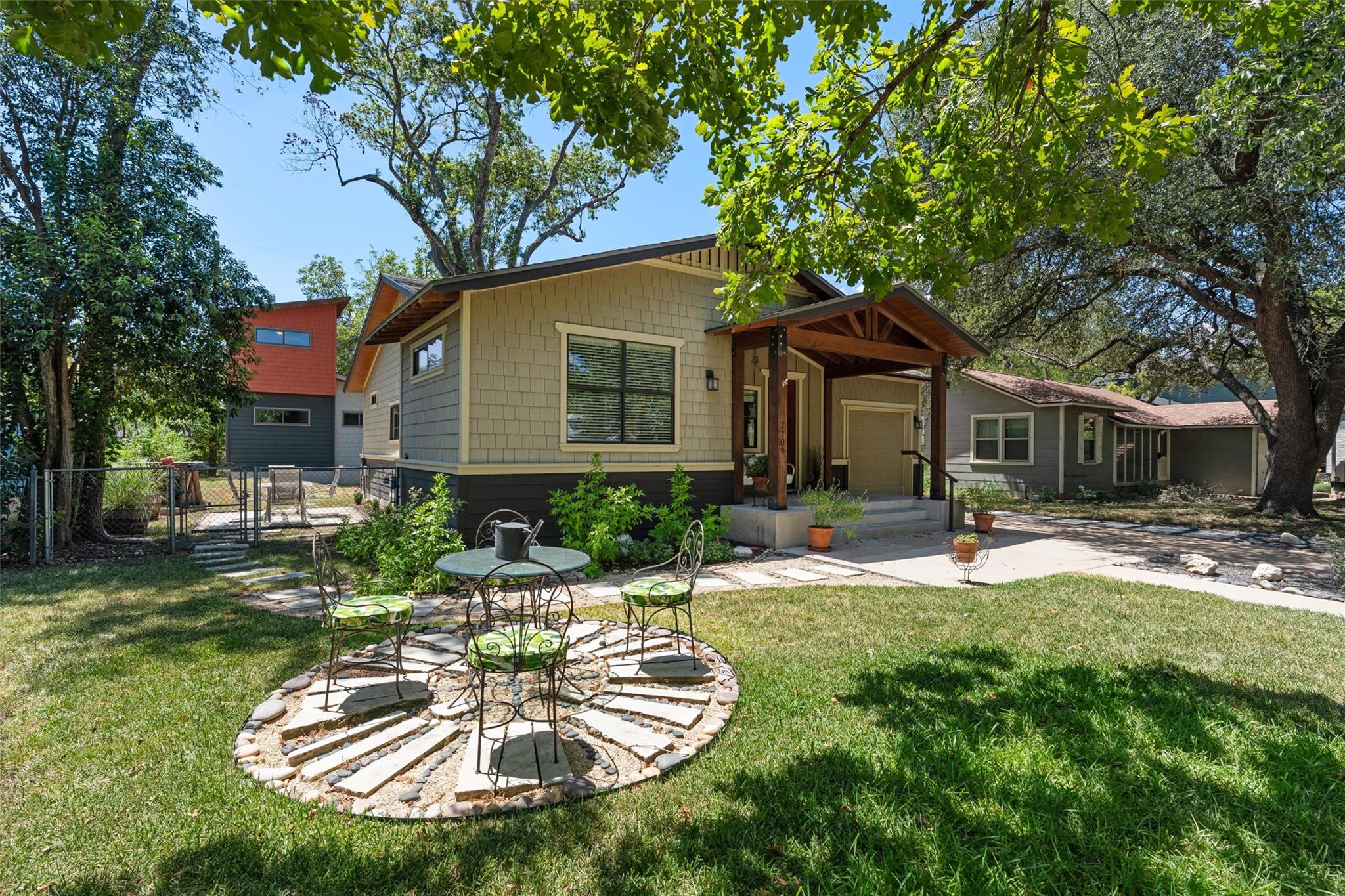 2709  Geraghty Ave, Austin, TX 78757 — photo 1