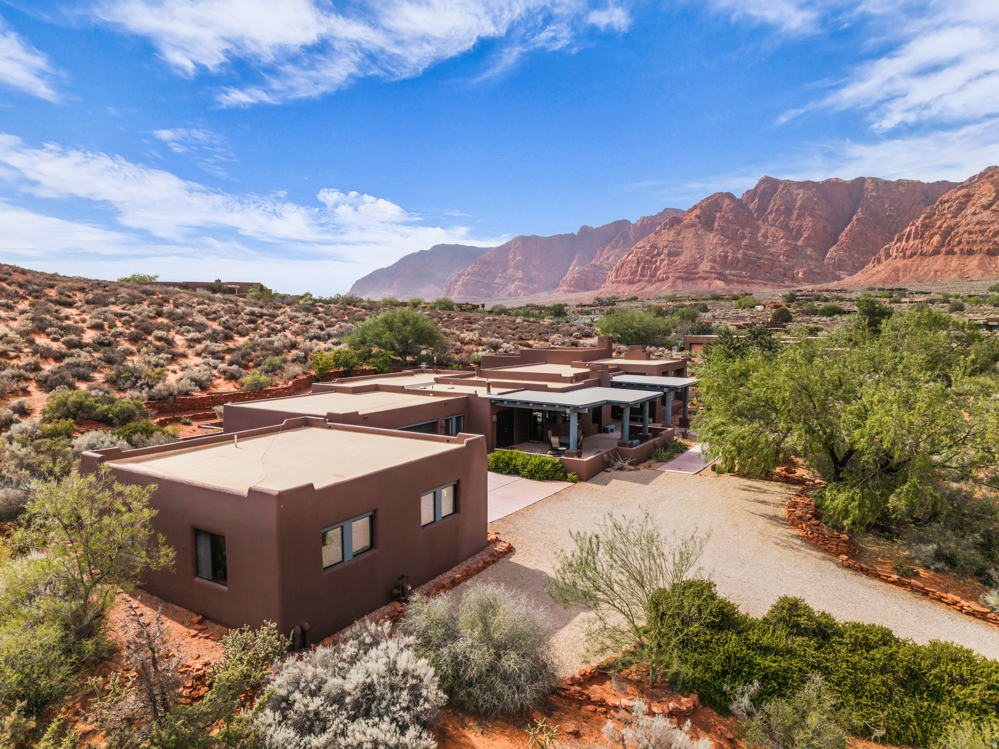 936 W MOLINARO CT, Ivins, UT 84738 — photo 1