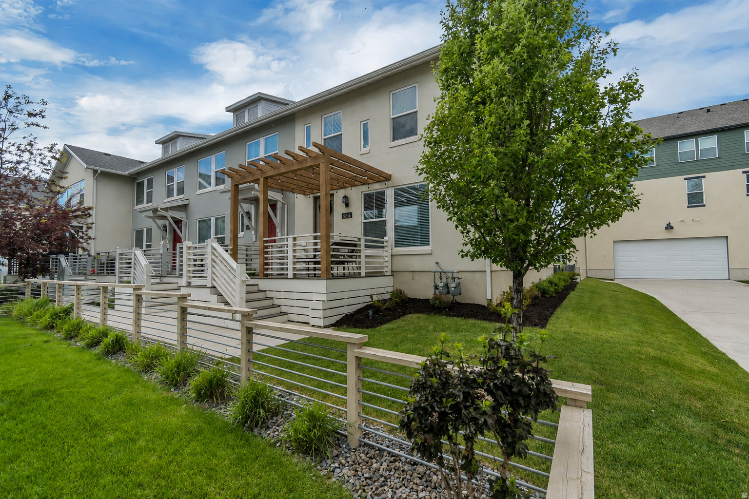 6246 BIRCH RUN RD, South Jordan, UT 84009 — photo 1