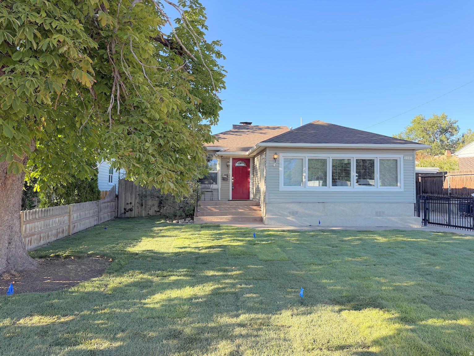 2381 E LAKEVIEW DR, Millcreek, UT 84109 — photo 1