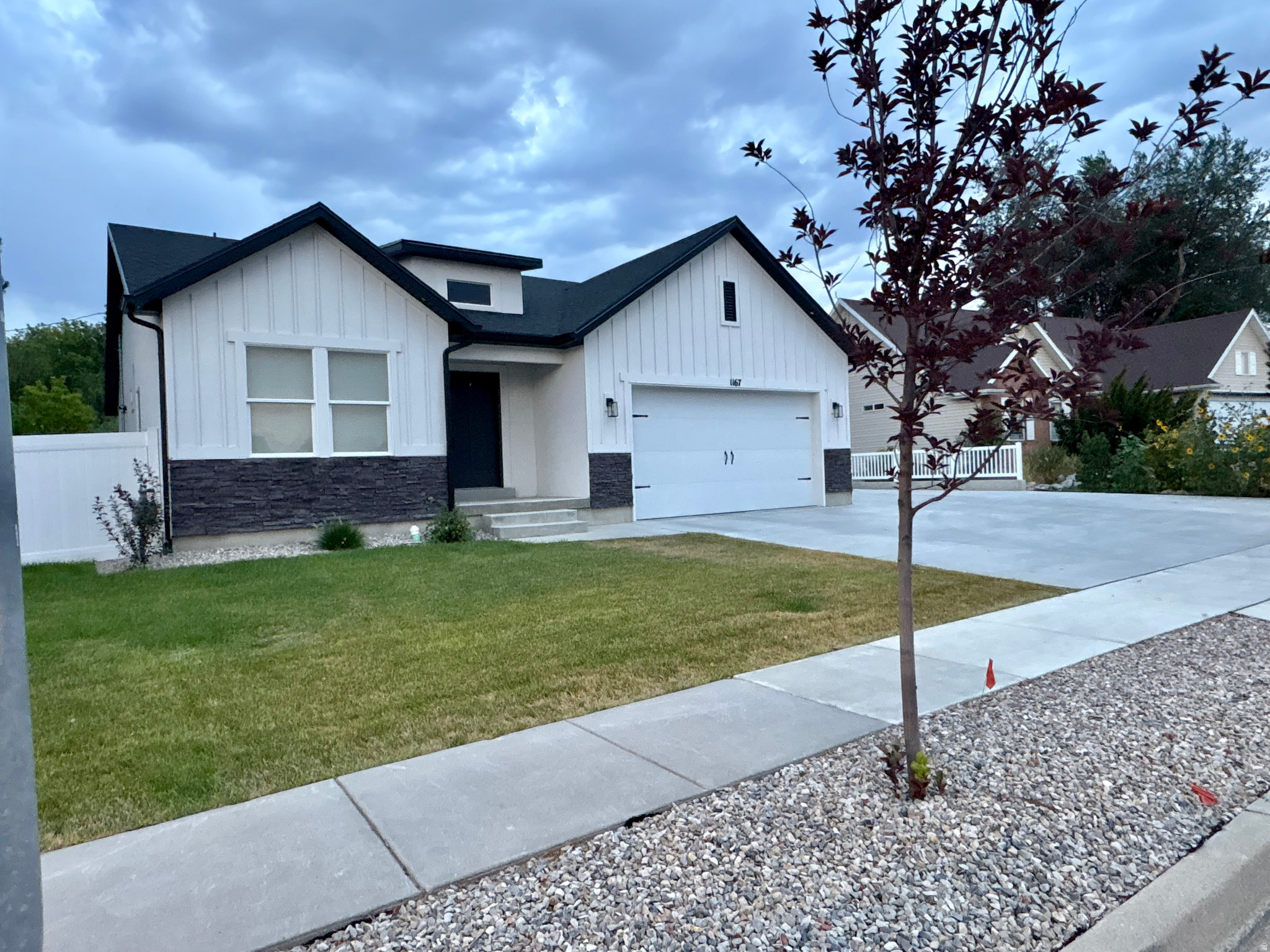 1167 S HAIGHT CREEK DR, Kaysville, UT 84037 — photo 1